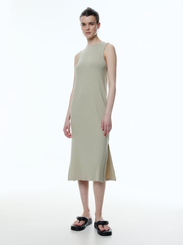 EDITED Dress 'Fabrice' in Green: front
