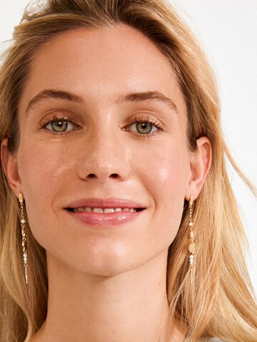 Pilgrim Náušnice 'Fire' – zlatá: přední strana