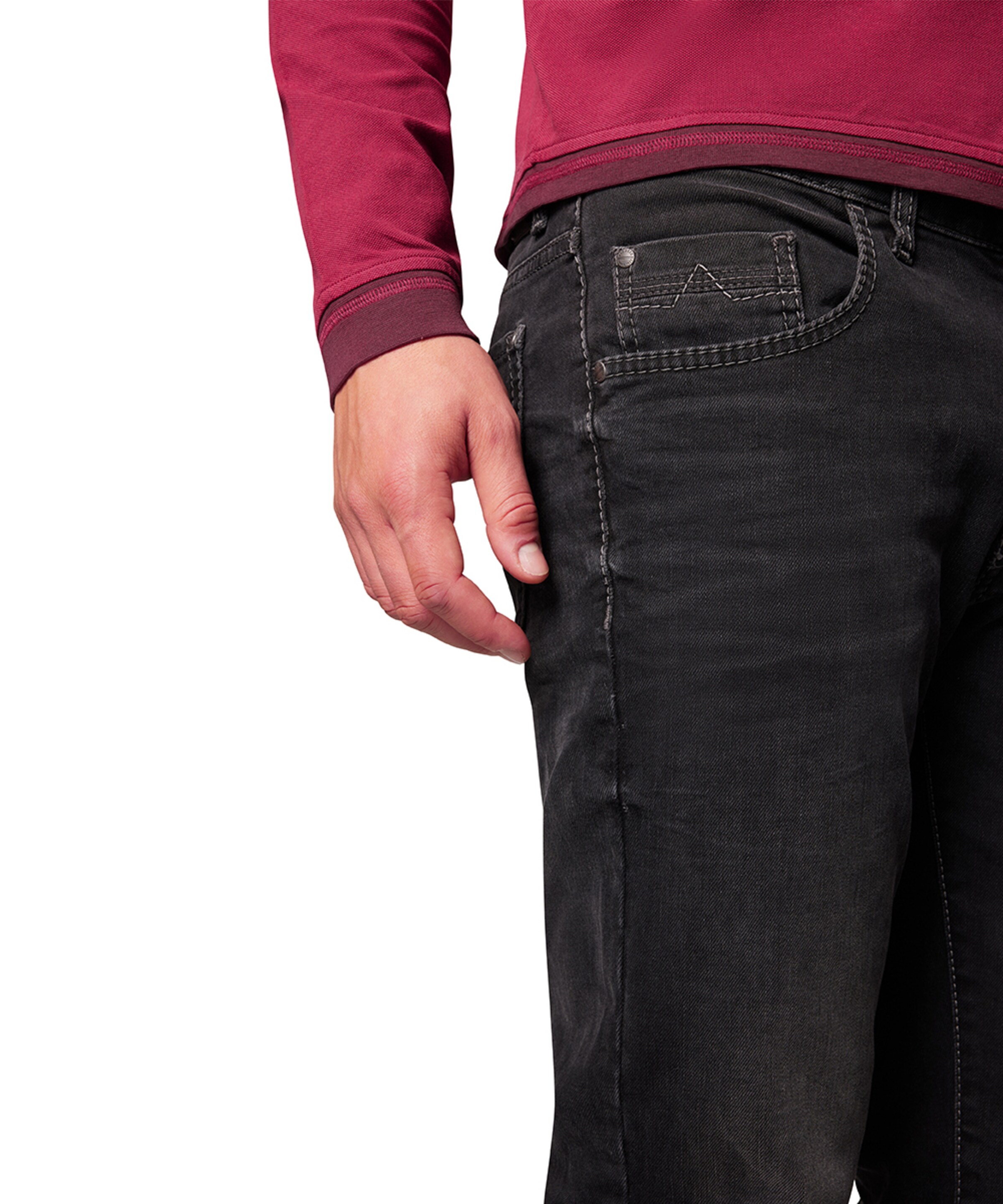 PIONEER Regular Jeans in Black
