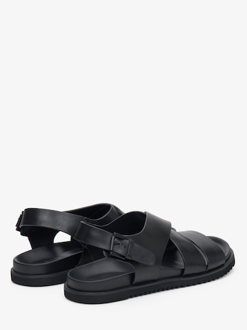 Estro Teenslippers '909-2' in Zwart