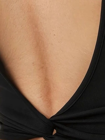 Hiccup Top in Schwarz