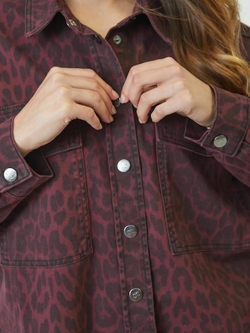 T-shirt 'Leo' co'couture en rouge