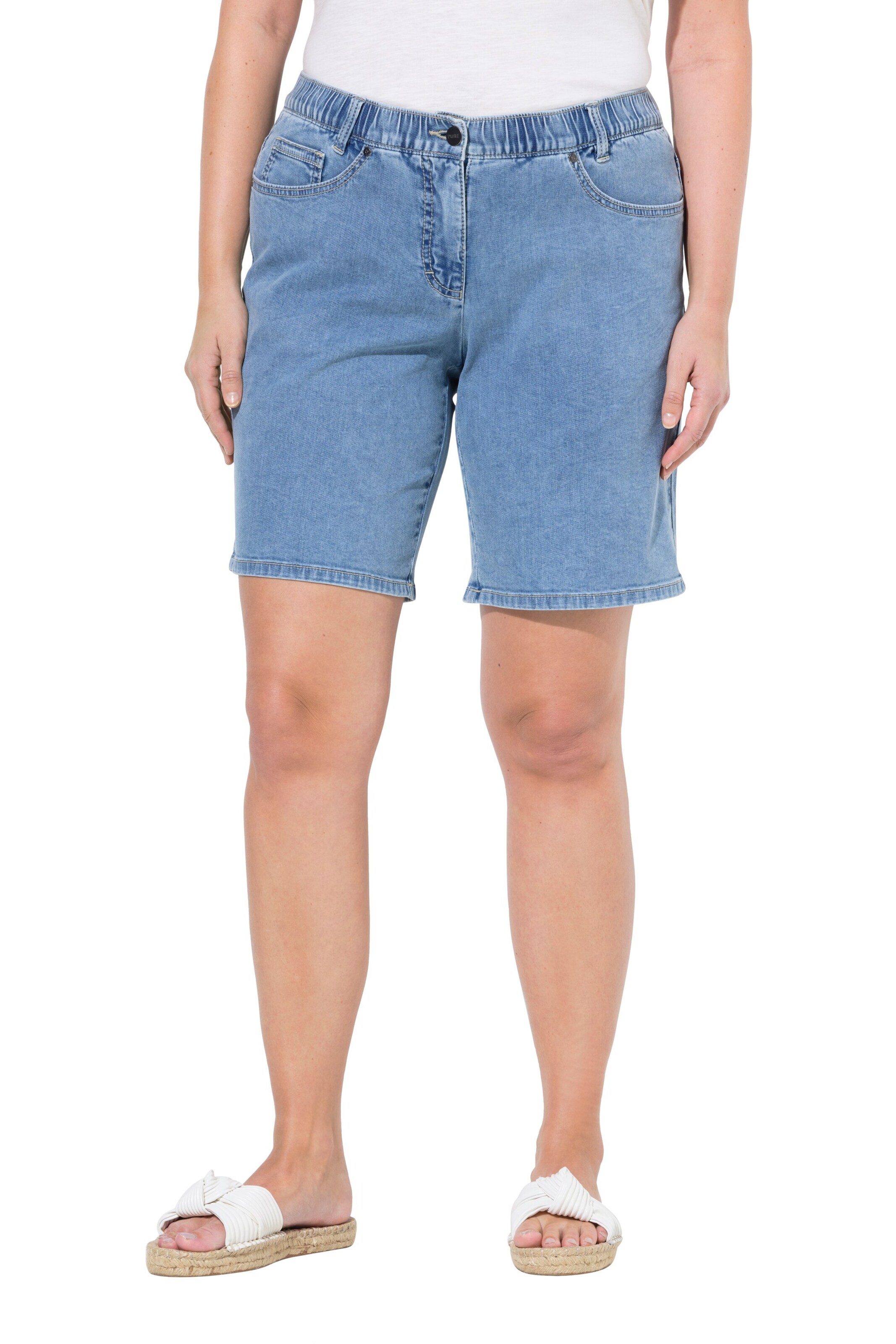 Ulla Popken Regular Jeans in Blauw: voorkant