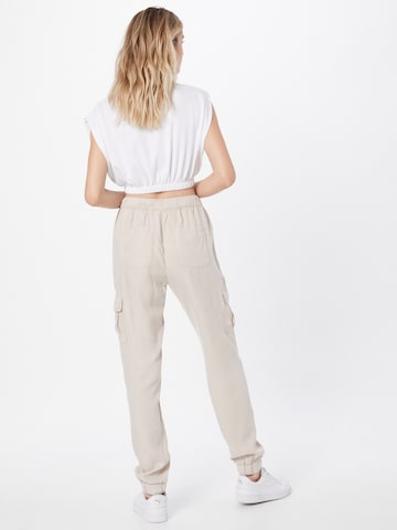 QS Tapered Cargobroek in Beige