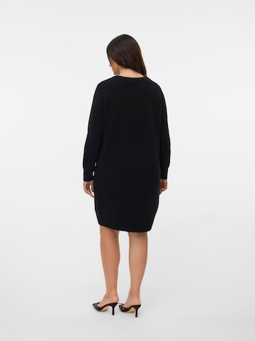 Vero Moda Curve - Vestido de punto 'VMCBoom' en negro