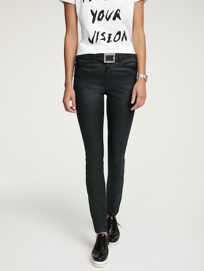 Jeans heine pe negru, Vizualizare model