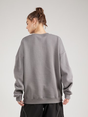 millane Sweatshirt 'Mona' (OCS) in Grau