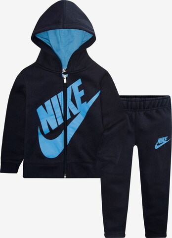 Nike Sportswear Regular Juoksupuku 'Futura' värissä musta