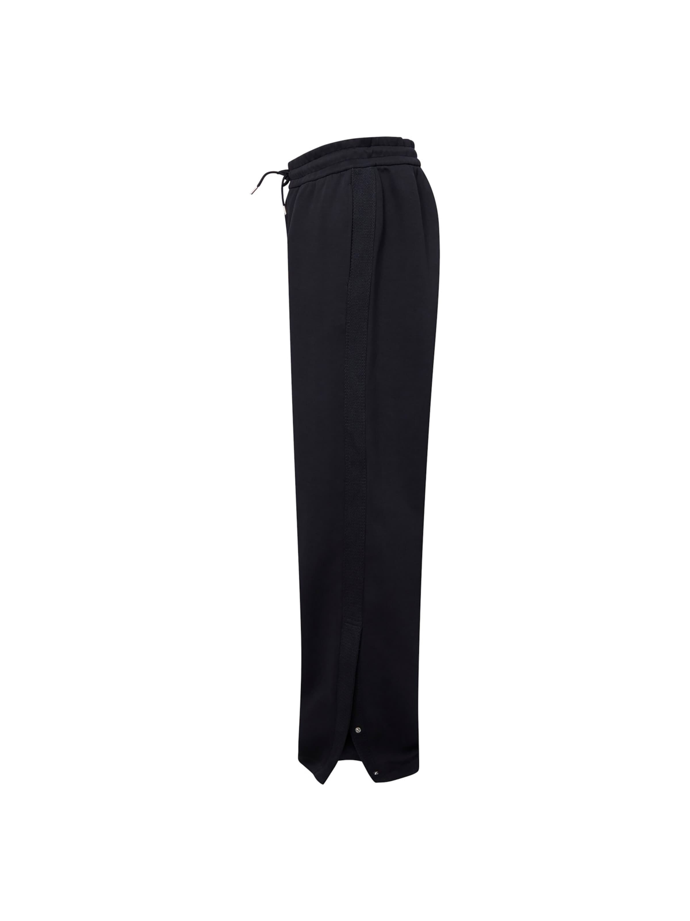 OAKLEY Regular Trousers 'Reserve Momento' in Black