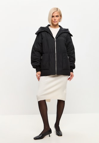 CESARE GASPARI Winter jacket in Black