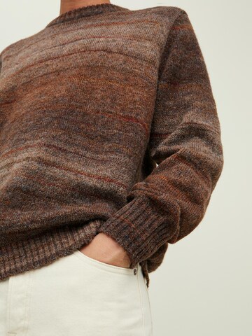 JACK & JONES Sweater in Brown