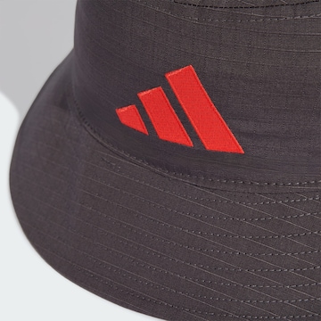 ADIDAS PERFORMANCE Sporthut 'Audi Revolut F1 Team' in Schwarz
