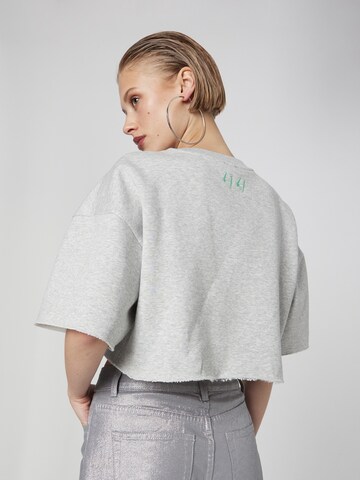 VIERVIER Sweatshirt 'Lina' in Grijs