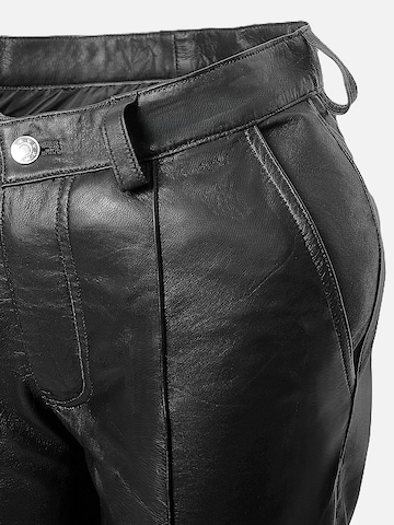 Be  Noble Regular Bügelfaltenhose 'Lederhose als elegante Bundfaltenhose'‌ in Schwarz