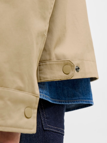 JACK & JONES Jacke 'JPRCCRIVER' in Beige