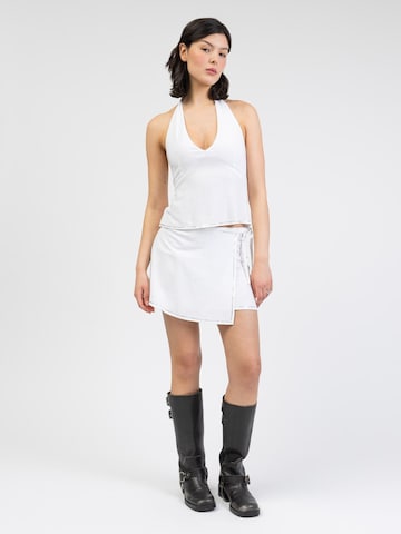 BROKE + SCHÖN Skirt 'Wickelrock aus Leinen-Mix mit Pailletten' in White: front