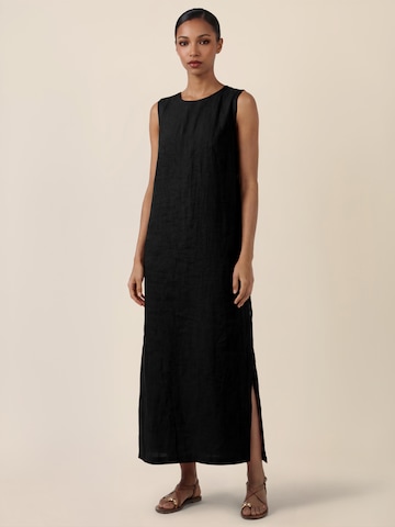 APART Kleid in Schwarz: Vorderseite