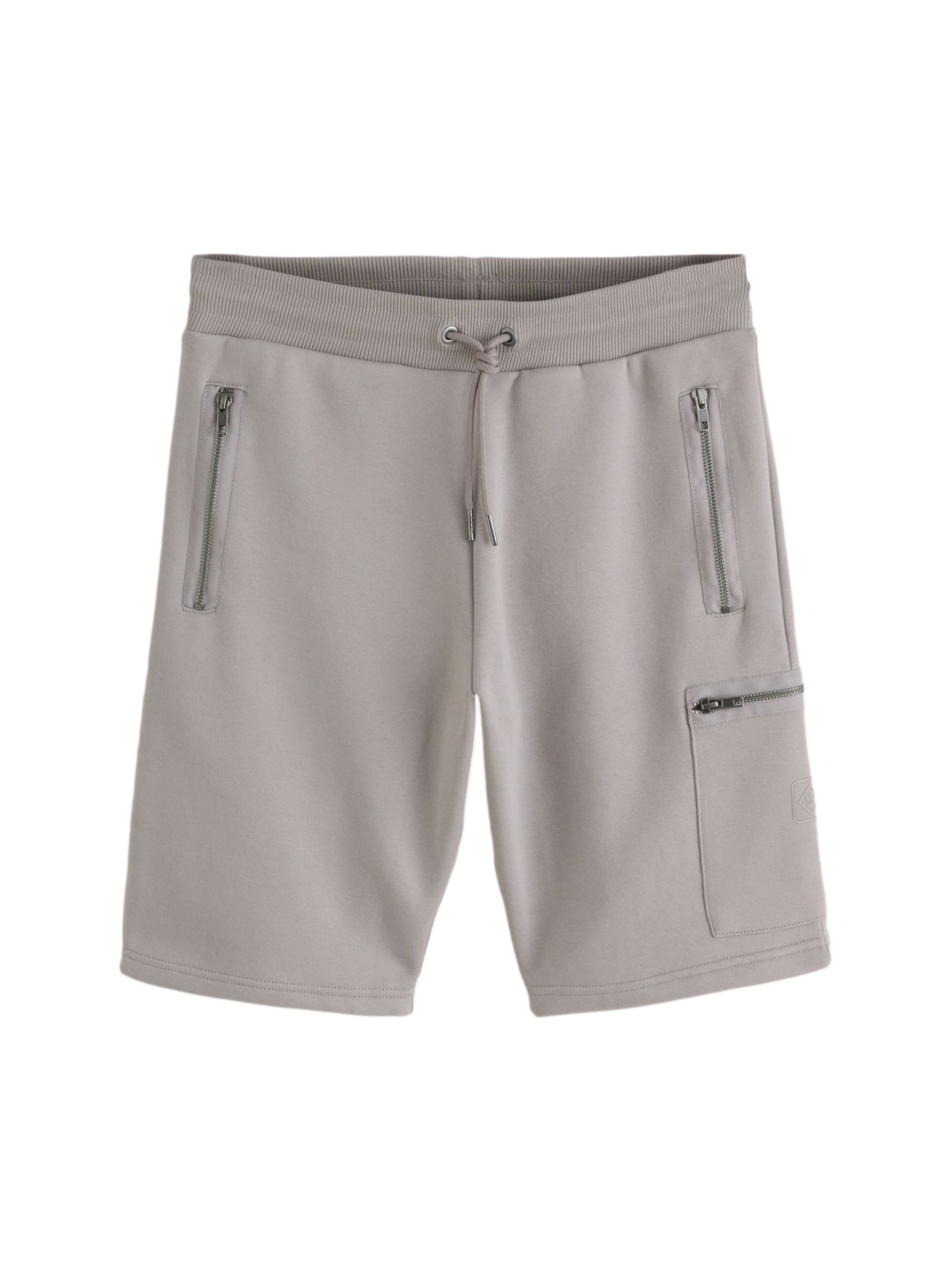 Next Regular Shorts in Grau: Vorderseite