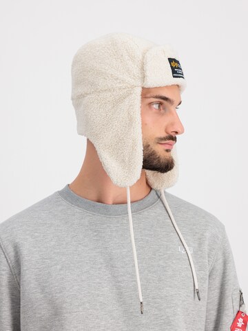 balta ALPHA INDUSTRIES Megzta kepurė