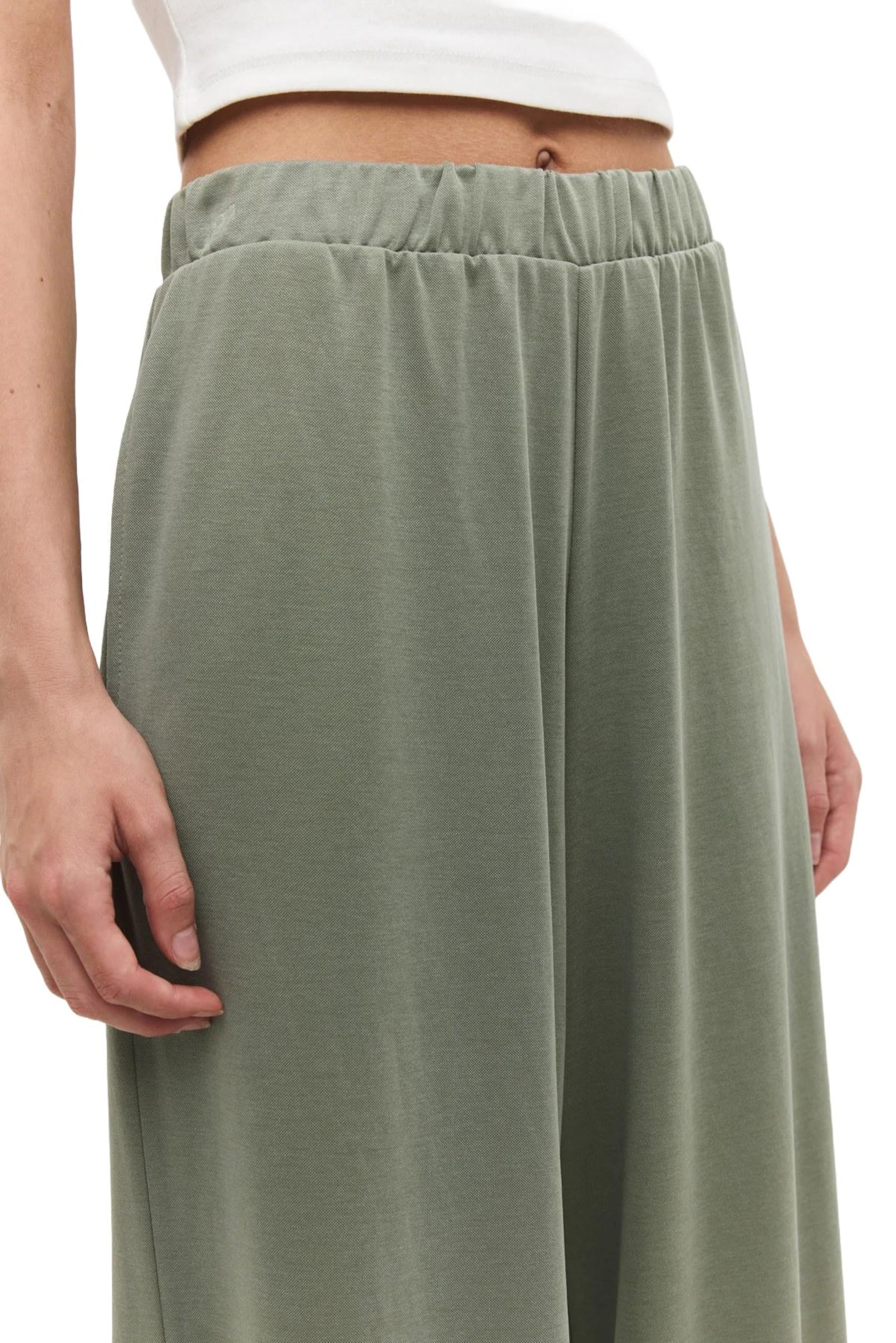 No Matter What Loose fit Pants in Green