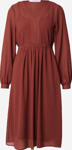 Robe 'Nola' ABOUT YOU en marron : devant