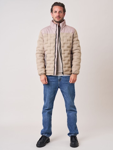 Manteau d’hiver Deeluxe en beige