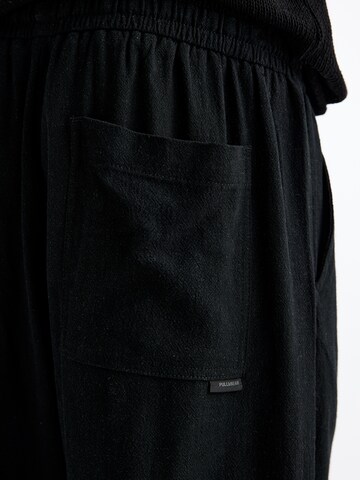 Pull&Bear Loosefit Broek in Zwart