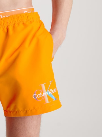 Shorts de bain 'Pride' Calvin Klein Swimwear en orange