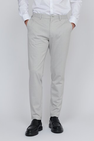 Matinique Regular Pants 'Liam' in Grey: front