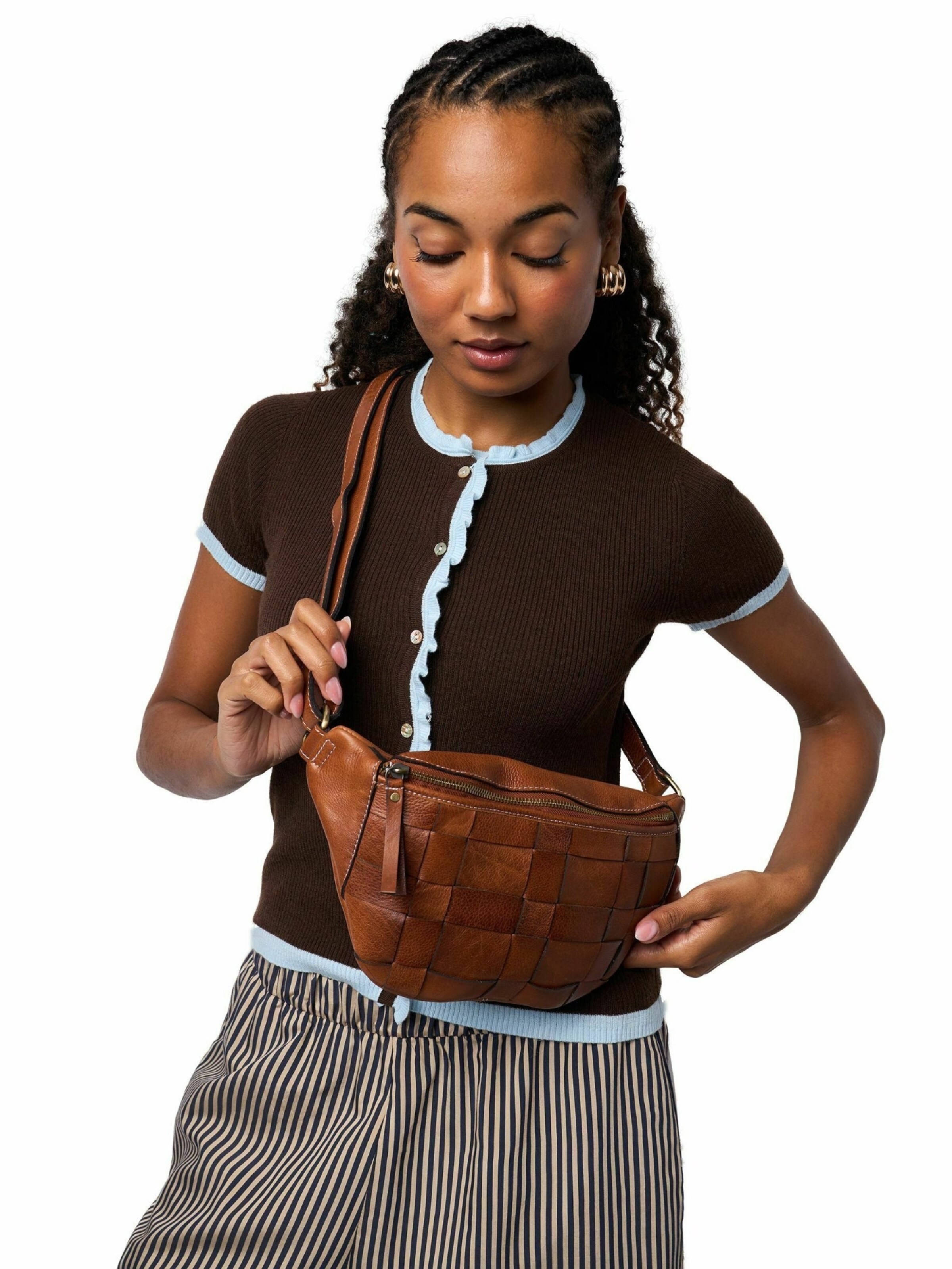 RE:DESIGNED Shopper ' Noor ' in Brown: front