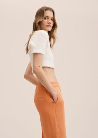 MANGO Normální Kalhoty s puky 'Tempo' – oranžová