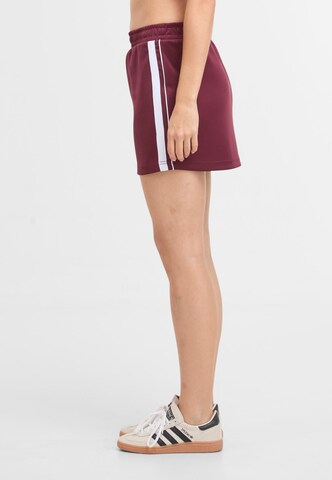 Gonna 'NMJenna' di Noisy may in rosso