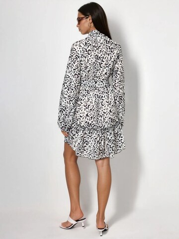 Abito camicia di MSN Collection in bianco