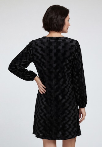 Robe 'Fashion Look' LYNNEA en noir