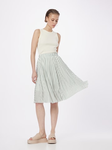 ABOUT YOU Skirt 'Corin' in Green