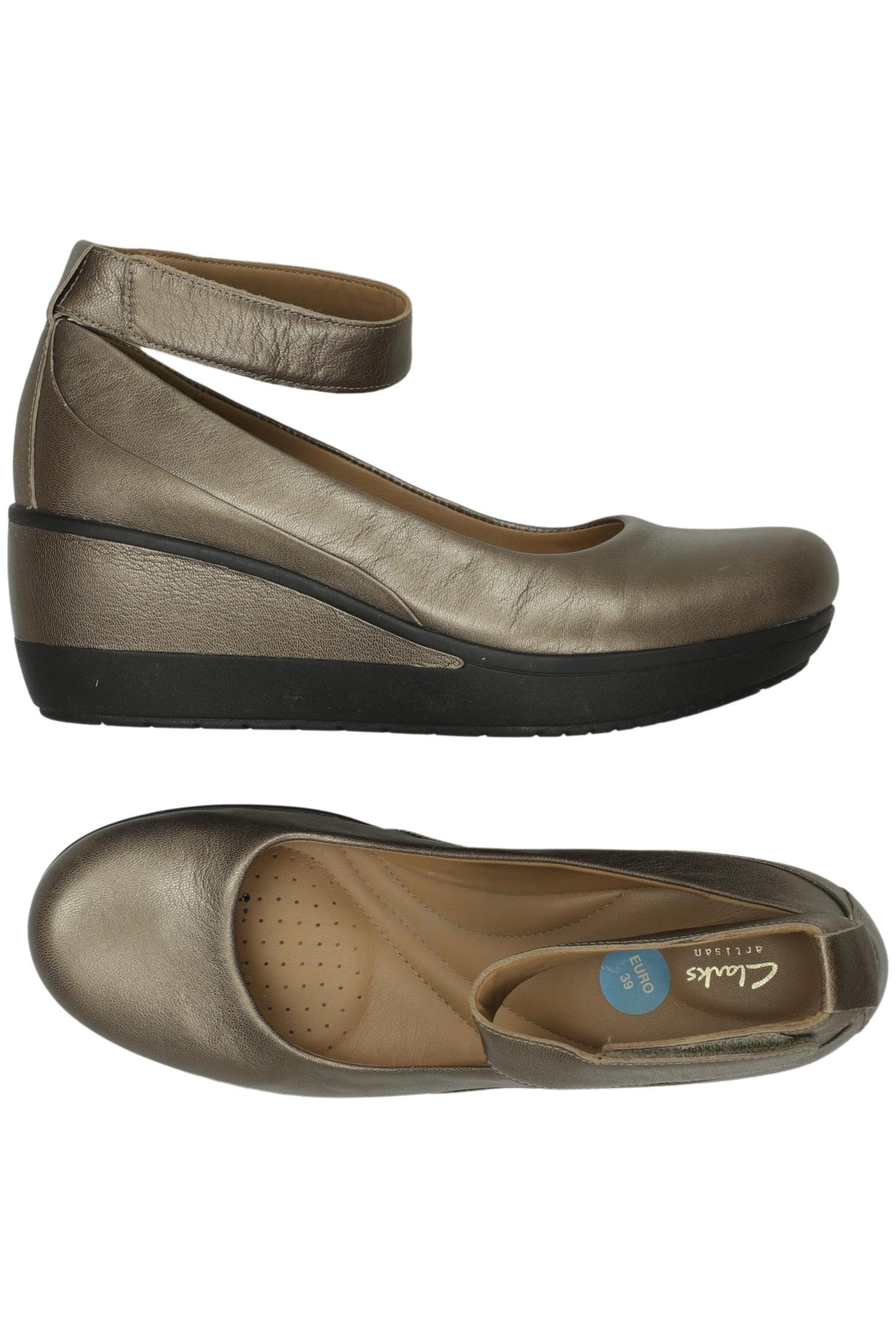 CLARKS High Heels & Pumps in 39 in Brown: front