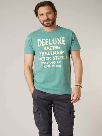 T-Shirt ' RACE ' Deeluxe en vert : devant