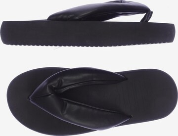 FLIP*FLOP Sandals & High-Heeled Sandals in 40 in Black: front
