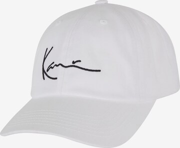 Casquette 'Essential' Karl Kani en blanc : devant