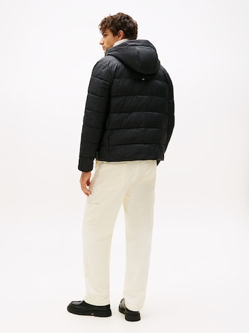 TOMMY HILFIGER - Casaco de inverno em preto
