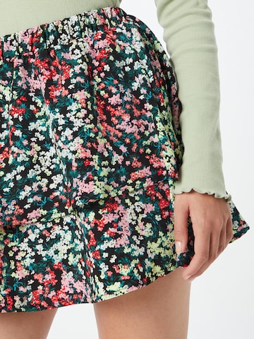 The Frolic Skirt 'MEADOW' in Green