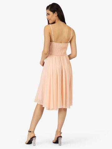 APART Φόρεμα κοκτέιλ σε ροζ