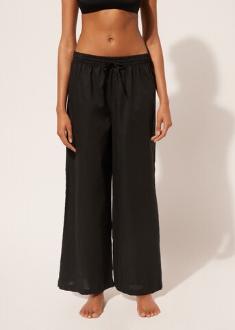 CALZEDONIA Wide leg Pants in Black: front