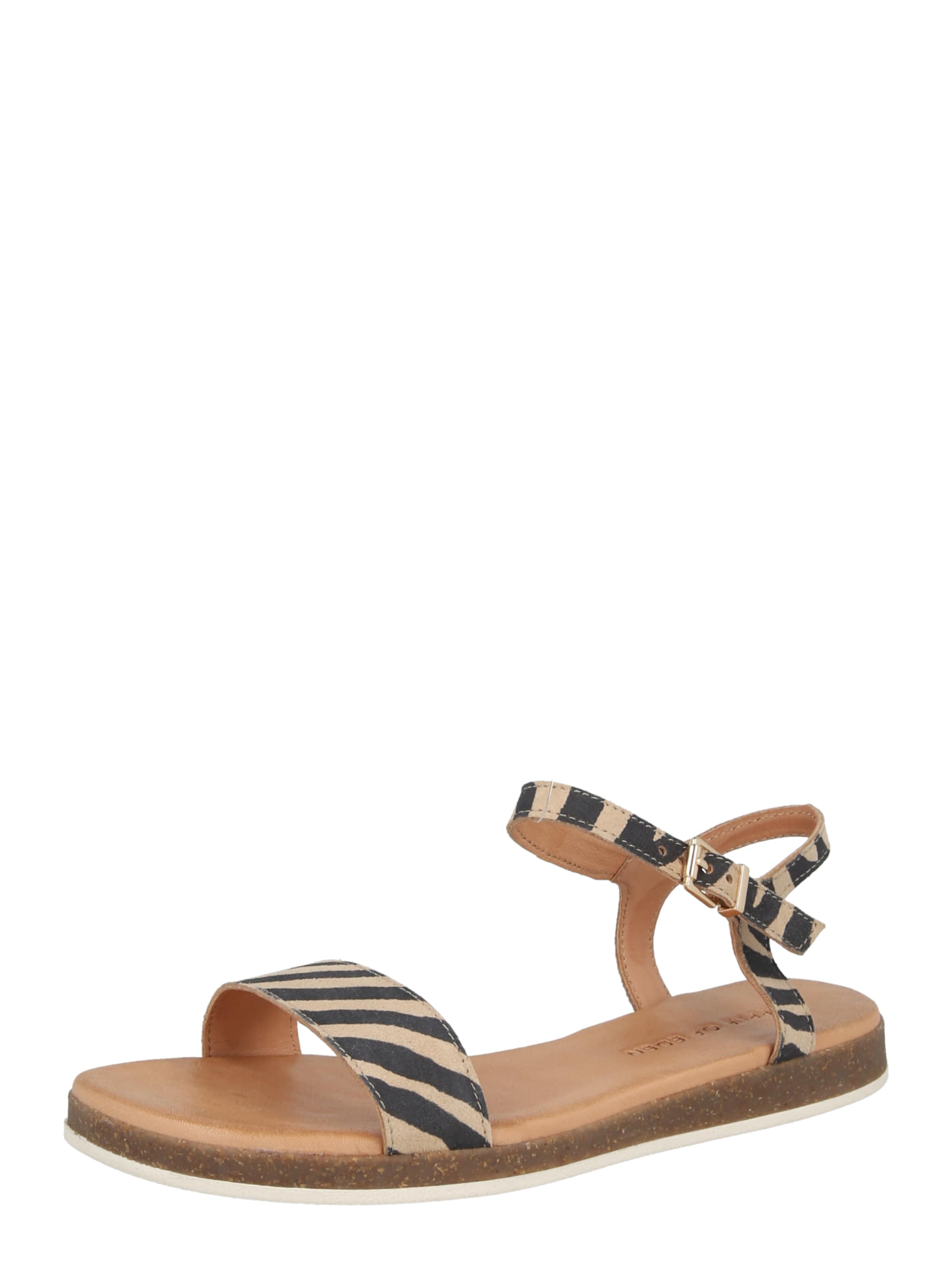 Apple of Eden - Sandalias con hebilla 'ISA' en negro: frente