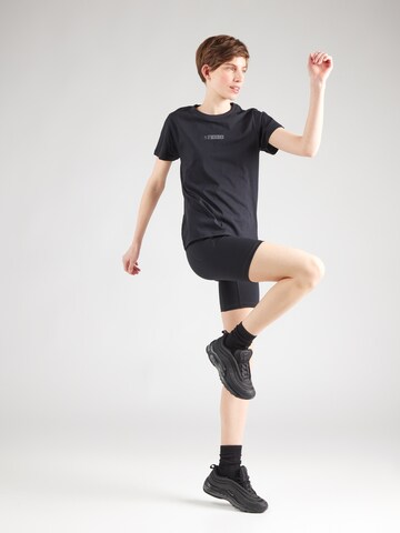 Hummel Performance shirt 'Offgrid' in Black