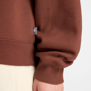 new balance Sweatshirt 'Heritage' in Bruin