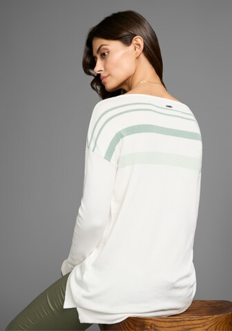 LAURA SCOTT Sweater in White