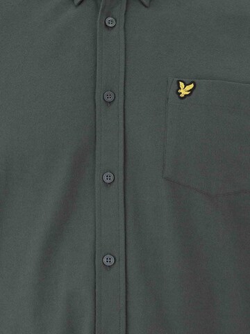 Lyle & Scott Big&Tall - Ajuste regular Camisa en verde
