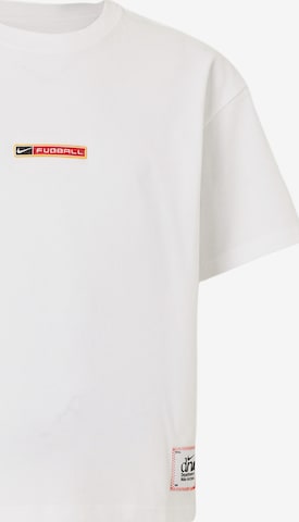 Nike Sportswear Paita värissä valkoinen: etupuoli