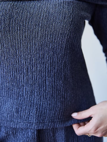 Bianco Lucci Pükskostüüm, värv sinine